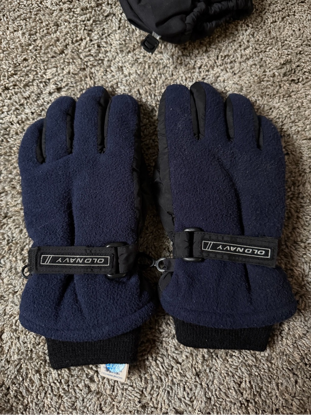 Old Navy Kids Medium Dark Blue Fleece Winter Gloves with Wrist Strap